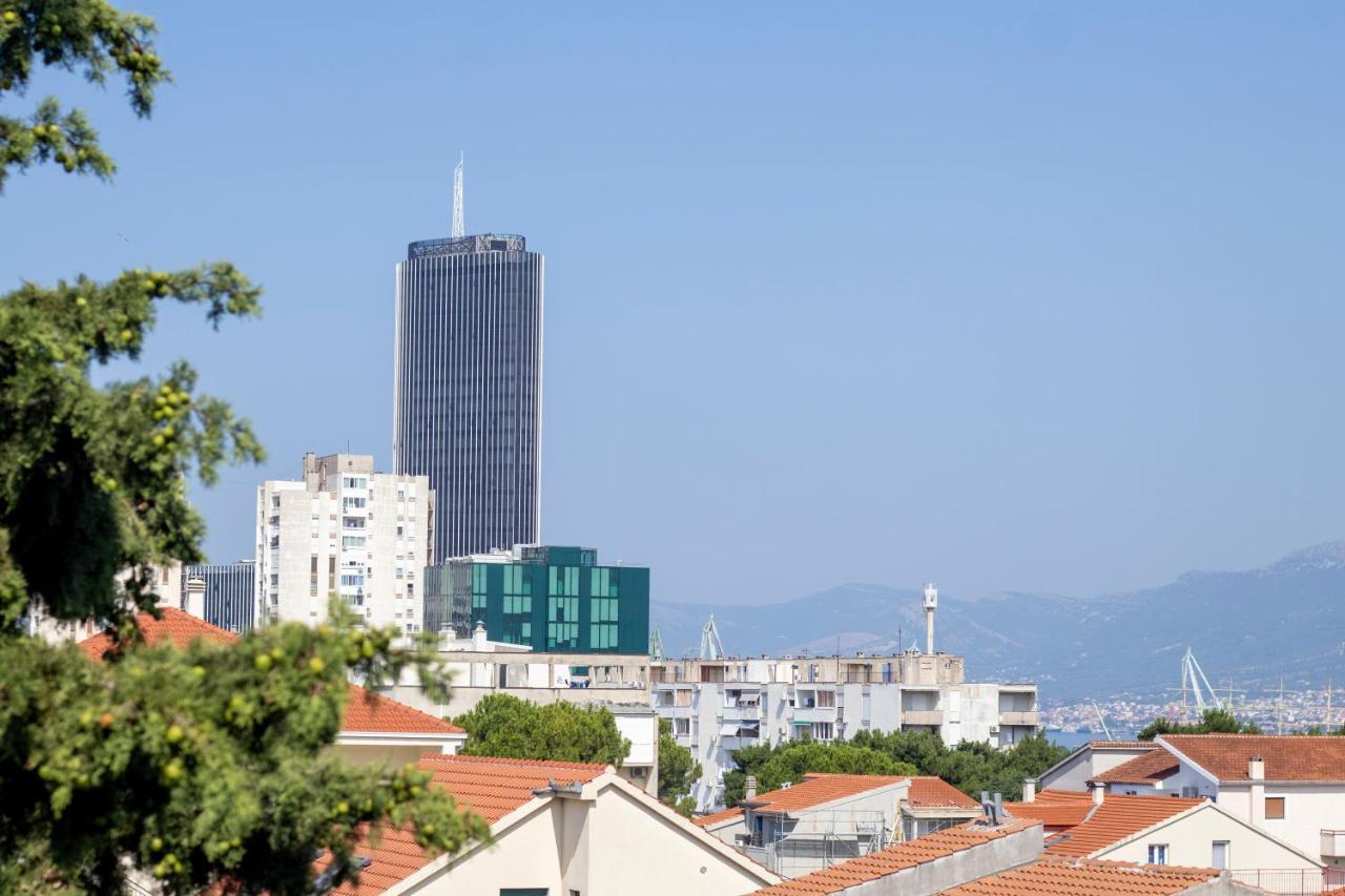 Retro Διαμέρισμα Σπλιτ Εξωτερικό φωτογραφία